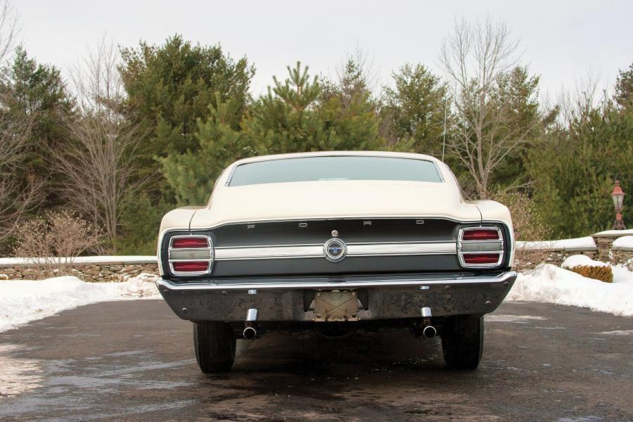  Ford Torino Talladega 1969 года  (фото 12 из 16)